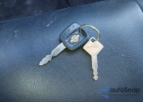 2001 Ford F-150 Harley-Davidson Edition/King Ranch Edition/Lariat/Xlt из США, поврежденный, VIN 1FTRW07L51KA51571